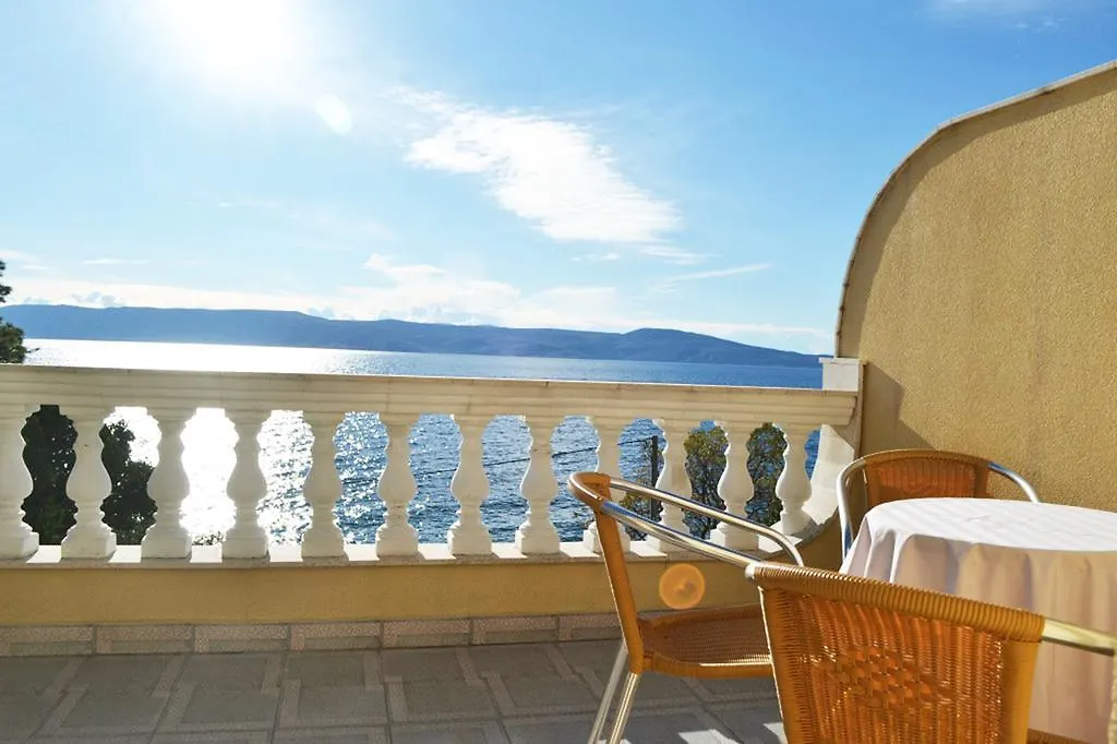 Apartments Villa Novi Novi Vinodolski Croatie